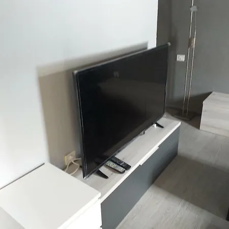 아파트 Apartamento *